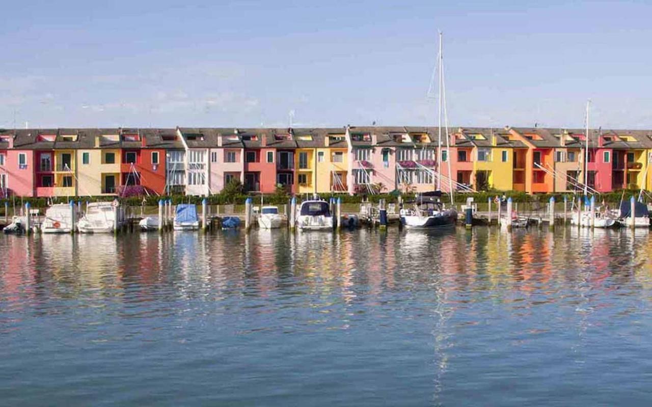 Relax By The Garden - Flat For Up To 6 Guests Appartement Porto Santa Margherita di Caorle Buitenkant foto